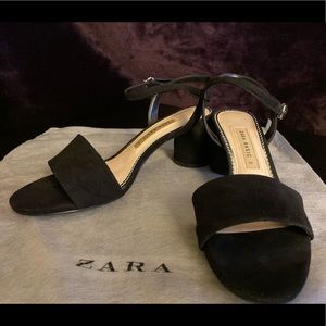 Great Condition ZARA Low Heel Sandals